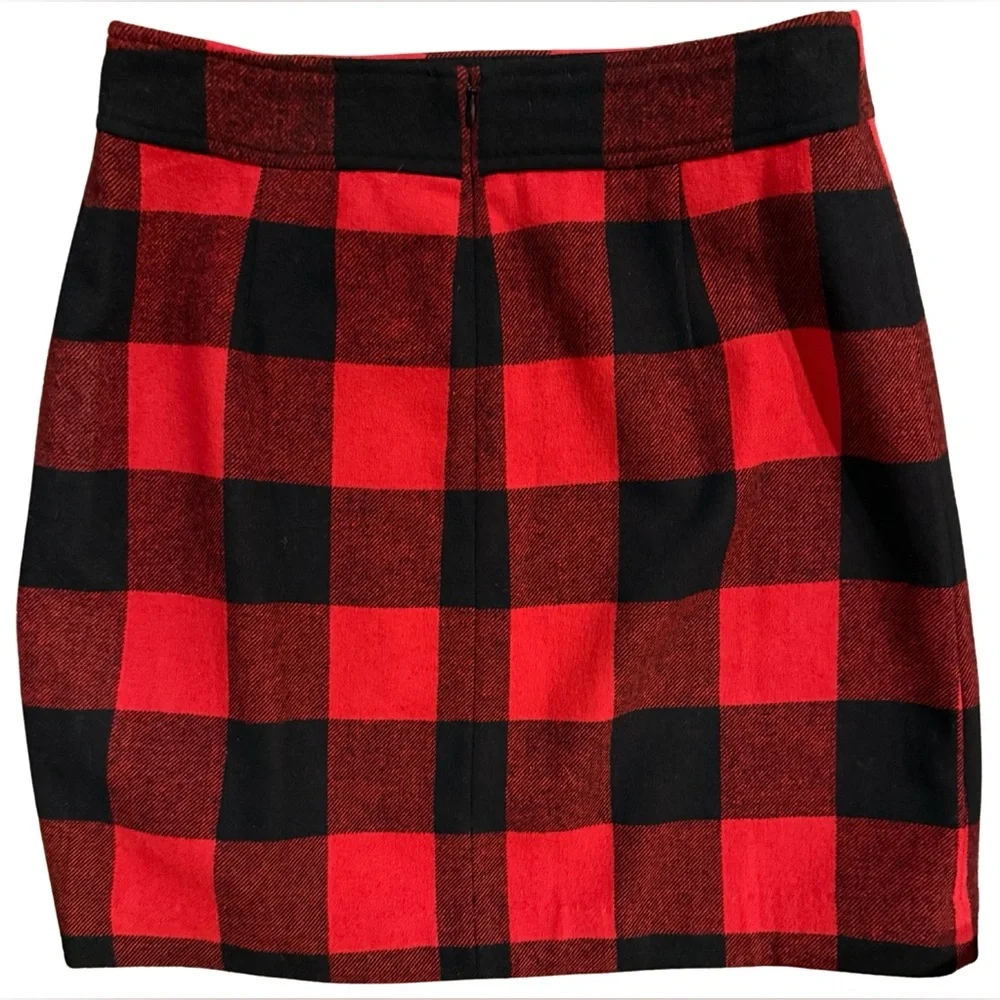 J. Crew Wool Blend A-Line Skirt Plaid Red Black Size 8 Preppy Academia Lined